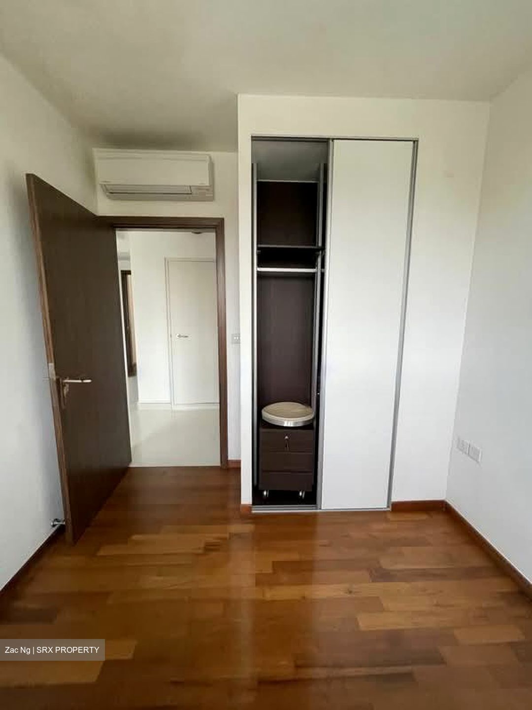 Kensington Square (D19), Apartment #580627751